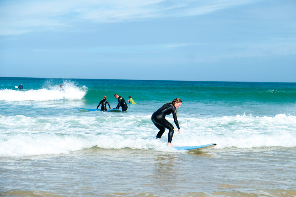 Lär dig surfa i Portugal.