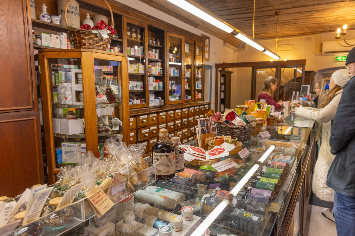 Raeapteek, Tallin, Estland.